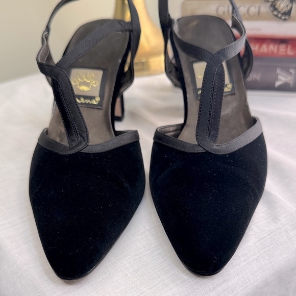 Vintage Nina Classic Black Velvet and Satin Heels - Picture 8 of 10